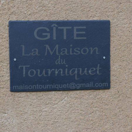 La Maison Du Tourniquet Aubeterre-sur-Dronne Luaran gambar