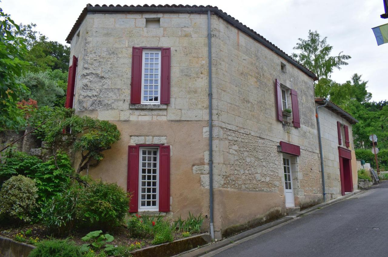 La Maison Du Tourniquet Aubeterre-sur-Dronne Luaran gambar