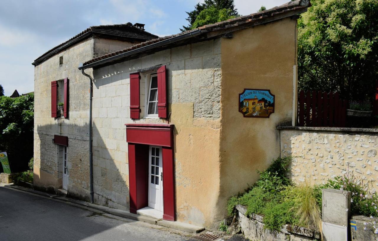 La Maison Du Tourniquet Aubeterre-sur-Dronne Luaran gambar